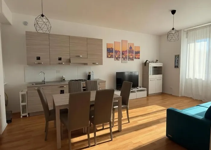 Modern Near Tiburtina Station By Rhr Apartment Rom