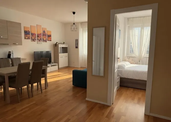Modern Near Tiburtina Station By Rhr Appartamento