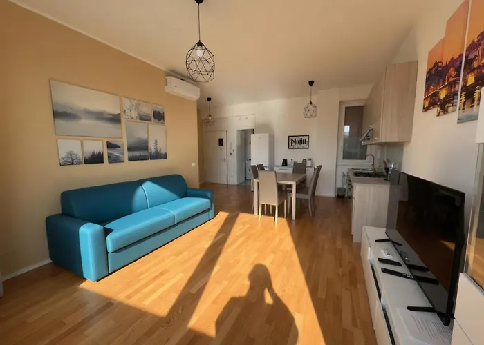 Apartment Modern Near Tiburtina Station By Rhr Rom
